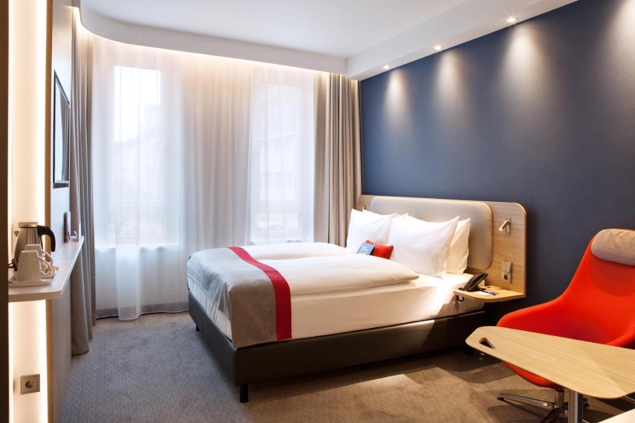 Holiday Inn Express - Saarbruecken By Ihg Exterior photo